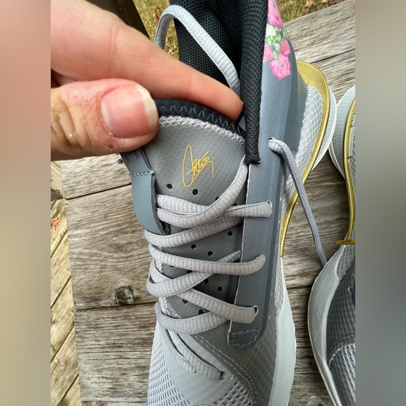 UNDER ARMOUR Curry 7 Chinese New Year Rose pink Halo Grey Floral Shoes Size 6.5 - Picture 15 of 16